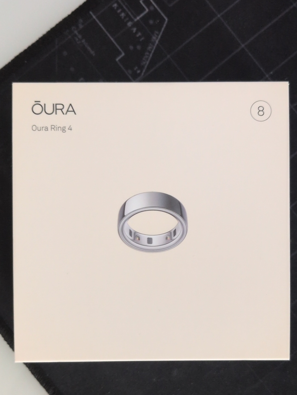 Oura Ring 4 Silver Finish